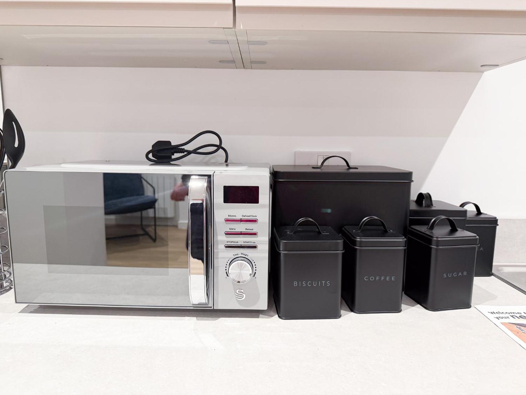 Spacious Modern 1 Bed Apartments In St Neots - Perfect For Contractors & Professionals - Free Parking - Wifi - Fully Equipped Kitchen - Smart Tv Ideal For Work Stays And Long Projects Exteriör bild