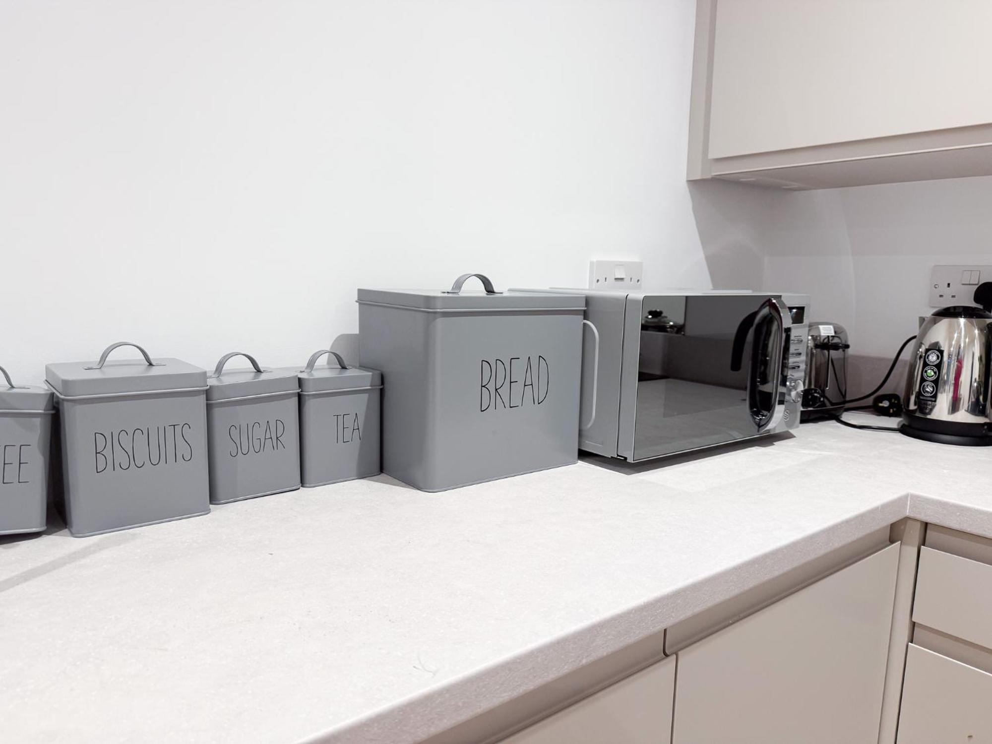 Spacious Modern 1 Bed Apartments In St Neots - Perfect For Contractors & Professionals - Free Parking - Wifi - Fully Equipped Kitchen - Smart Tv Ideal For Work Stays And Long Projects Exteriör bild